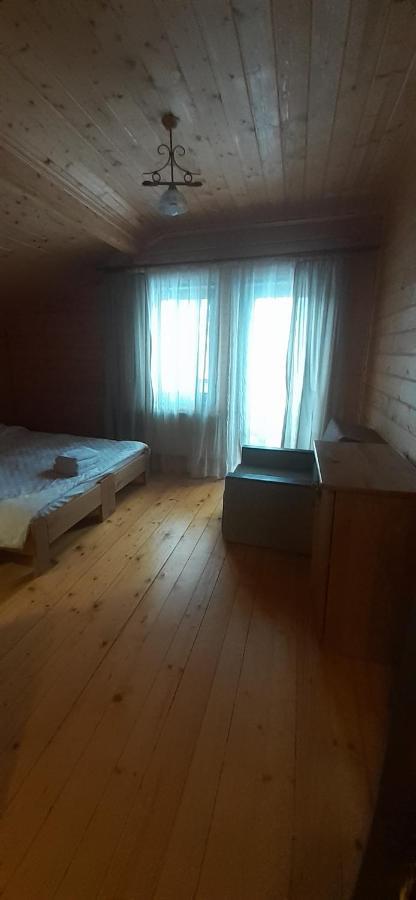 Біла Хата Apartment Iltsi Exterior photo